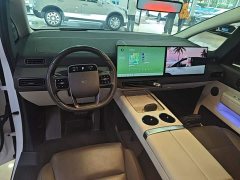 Li Auto Li Xiang MEGA Ultra - ფოტო 9
