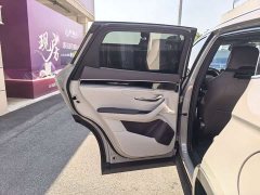 BYD Song Plus New Energy DM-i 112KM Luxury Edition - ფოტო 12
