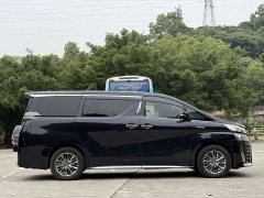 Toyota Vellfire Crown Twin Engine 2.5L HV Premium Edition - ფოტო 16