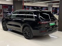 Li Auto ONE Extended Range 6-Seater - ფოტო 7