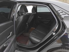 Hyundai Elantra 1.5L CVT LUX Black Knight Limited Edition - ფოტო 11