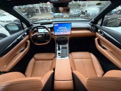 Geely Boyue L Fourth Generation 1.5TD DCT Jinxiu - ფოტო 9