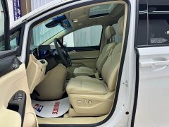 Buick GL8 ES Luxe Enjoyment Edition - ფოტო 7