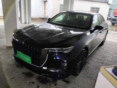 FAW Red Flag H9 2.0T Two-Wheel Drive Qi Chang Private Enjoyment Fashion Edition 5-Seater - ფოტო 1