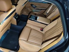 FAW Red Flag H9 2.0T Two-Wheel Drive Qi Chang Private Enjoyment Fashion Edition 5-Seater - ფოტო 16