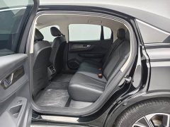 FAW Red Flag E-QM5 Facelift Base Mobility Edition - ფოტო 8
