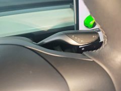 Tesla Model Y Standard Range RWD - ფოტო 13