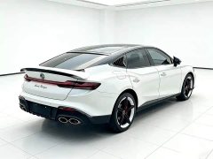 SAIC MG7 2.0T Automatic Hunter Beauty Luxury Edition - ფოტო 9