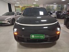 Li Auto L8 Pro - ფოტო 2