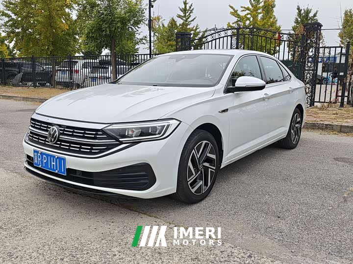 Volkswagen Sagitar 200TSI DSG Excellence Edition