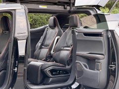 HiPhi X Flagship 6-Seater - ფოტო 13