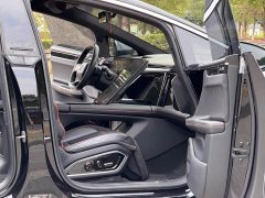 HiPhi X Flagship 6-Seater - ფოტო 20