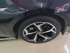 Volkswagen Magotan 2 Million Units Celebration Edition 330TSI DSG Luxury - ფოტო 6