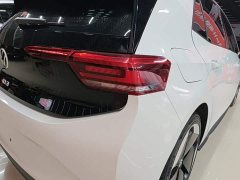 Volkswagen ID.3 Outstanding Edition - ფოტო 7
