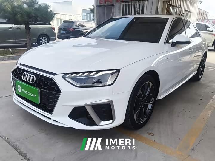 Audi A4L 40 TFSI Fashion Dynamic
