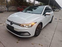 Volkswagen Golf 2023 Facelift 280TSI DSG Pro - ფოტო 1