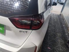 Honda Fit 1.5L CVT Trend Edition - ფოტო 7