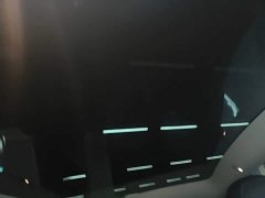 Tesla Model Y Long Range All-Wheel Drive - ფოტო 17