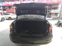Volkswagen Lavida 280TSI DSG Comfort - ფოტო 18