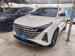Changan UNI-Z 1.5T Luxury - ფოტო 1