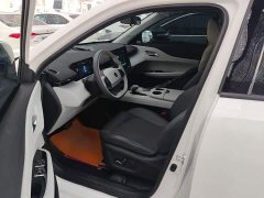 Changan UNI-Z 1.5T Luxury - ფოტო 14