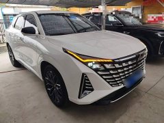 Changan UNI-Z 1.5T Luxury - ფოტო 3