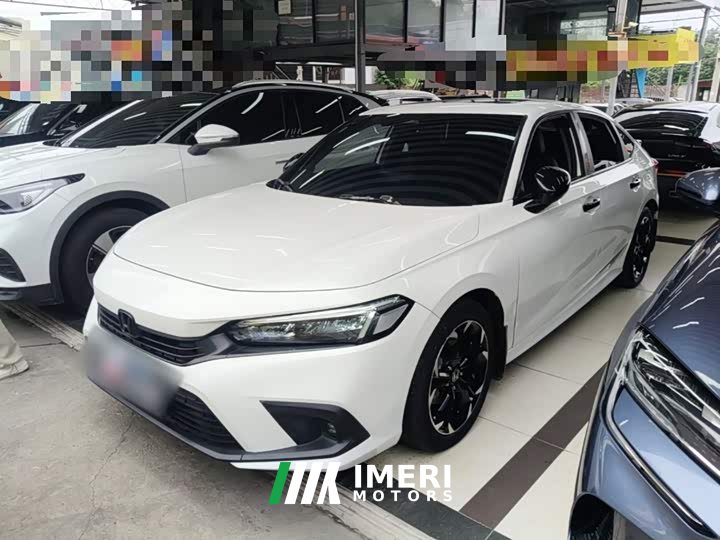 Honda Civic 240TURBO CVT Fuel Dynamic Edition