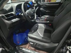 Toyota Highlander Hybrid 2.5L AWD Premium 7-Seater - ფოტო 14