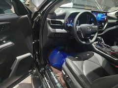 Toyota Highlander Hybrid 2.5L AWD Premium 7-Seater - ფოტო 15