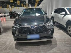 Toyota Highlander Hybrid 2.5L AWD Premium 7-Seater - ფოტო 2