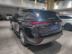 Toyota Highlander Hybrid 2.5L AWD Premium 7-Seater - ფოტო 4