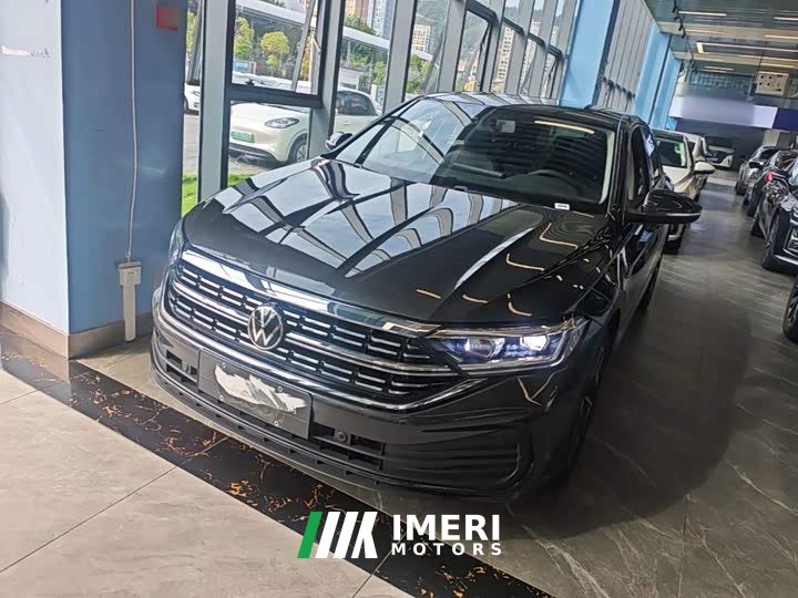 Volkswagen Jetta Facelift 300TSI DSG Excellence Edition - ავტომობილი ჩინეთიდან