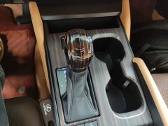 Lexus ES 200 Premium Edition - ფოტო 13