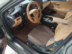 Lexus ES 200 Premium Edition - ფოტო 14