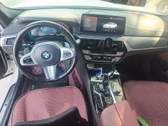 BMW 5 Series Facelift 530Li Premier M Sport Package - ფოტო 12