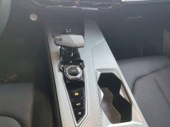 Changan Oushan Z6 Blue Whale 1.5T DCT Smart Edition - ფოტო 13