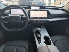 Changan Oushan Z6 Blue Whale 1.5T DCT Smart Edition - ფოტო 9