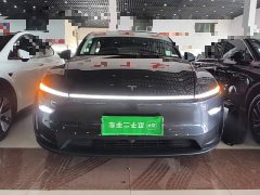 Tesla Model Y Rear-Wheel Drive - ფოტო 2