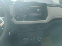 Volkswagen Touareg Sharp 1.5L Sharp Pro - ფოტო 12