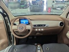 Wuling Hongguang MINIEV Fourth Generation Four-Door Advanced Edition - ფოტო 9