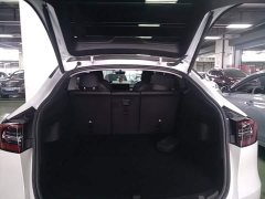 Tesla Model Y 2022 Facelift Rear-Wheel Drive - ფოტო 18