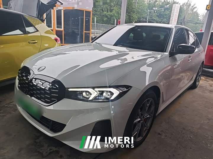 BMW i3 eDrive 35 L