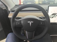 Tesla Model Y Standard Range RWD - ფოტო 10