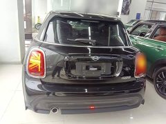 BMW MINI Facelift 1.5T COOPER Classic 5-Door - ფოტო 5