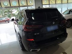BMW X5 xDrive 30Li M Sport Package - ფოტო 4