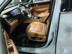 Li Auto ONE Extended Range 6-Seater - ფოტო 14