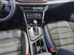 Volkswagen Touareg 280TSI FWD Luxury Plus - ფოტო 13