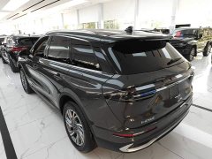 Lincoln Explorer 2023 2.0T Two-Wheel Drive Premium - ფოტო 4