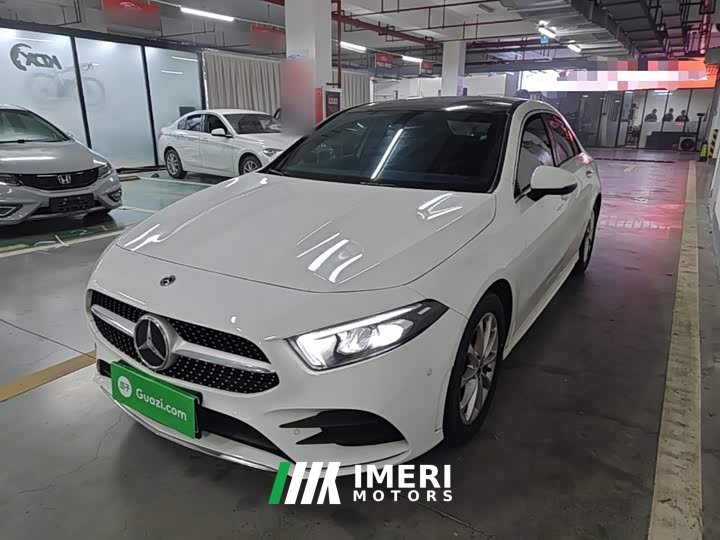 Mercedes-Benz A-Class A 200 L Sport Sedan Fashion Edition