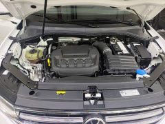Volkswagen Tiguan L Facelift 380TSI Automatic AWD R-Line Comfort 7-Seater - ფოტო 19